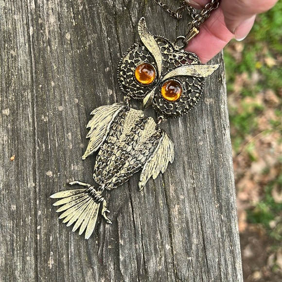 1960s/70s Vintage Owl Pendant Necklace - Picture 3 of 8